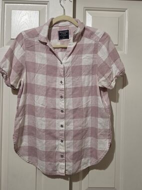 Abercrombie & Fitch Pink + White Buffalo Check Button-Up Sz M Preppy Summer